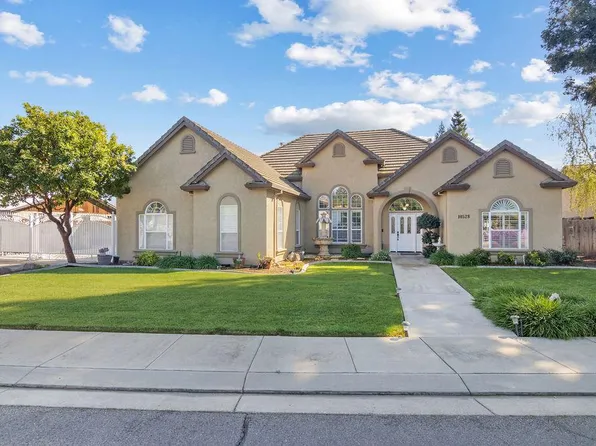 10528 Rio Sombra Dr, Oakdale, CA 95361