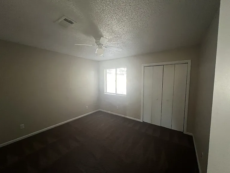 910 Brett Dr #16 — Photo 7