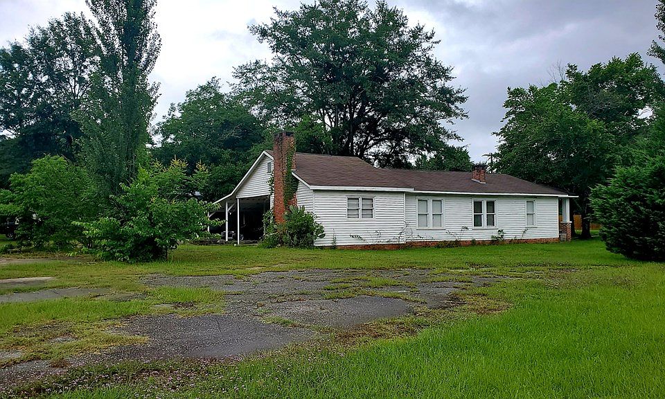 1 River St, Hurtsboro, AL 36860 Zillow