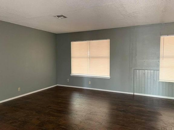 4th image of 510 Mahota Dr