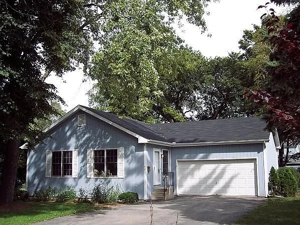 521 N Glenwood Pl photo 1