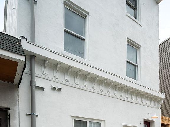 3rd image of 2329 Frankford Ave #A