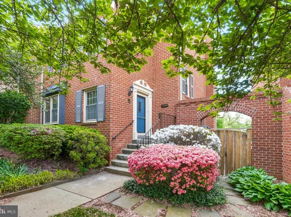 7368 Westlake Ter #111, Bethesda, MD 20817