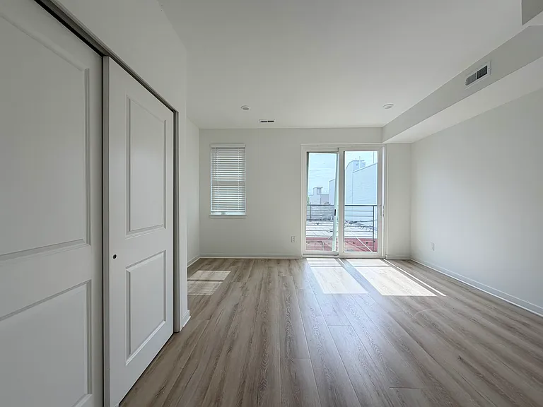 2226 N 7th St #2 — Photo 5