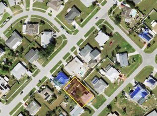 2437 IVANHOE STREET, PORT CHARLOTTE, FL 33952