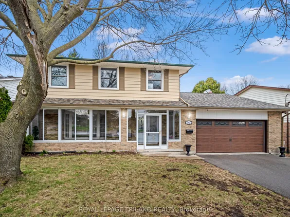 392 Village Green Ave, London, ON N6J 3Z8