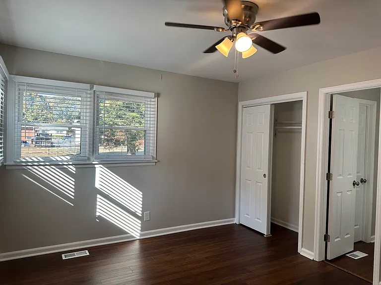 4206 Holmes Ave NW — Photo 17