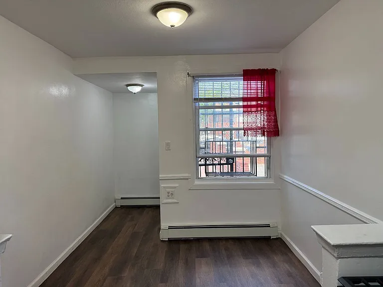10106 Avenue K #1 — Photo 9