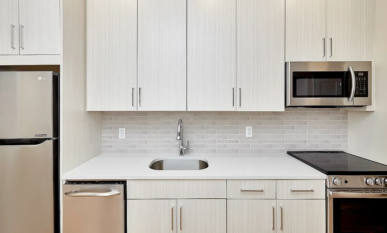 785 Saint Nicholas Avenue — Photo 2