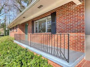 1126 S Enota Dr NE, Gainesville, GA 30501