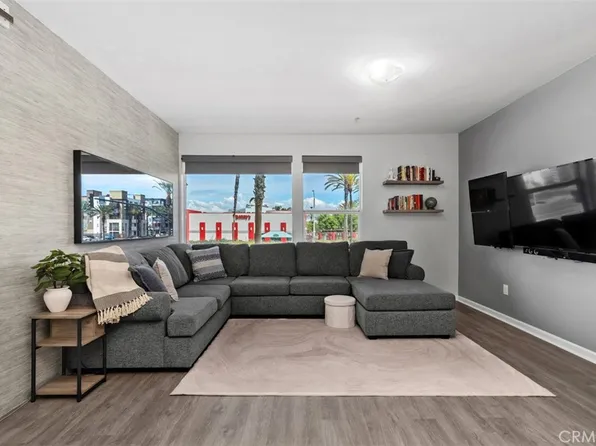 1801 E Katella Ave APT 2157, Anaheim, CA 92805