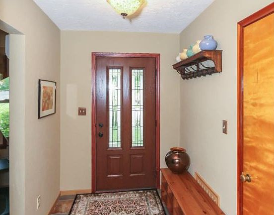 2nd image of 1603 Central Park St