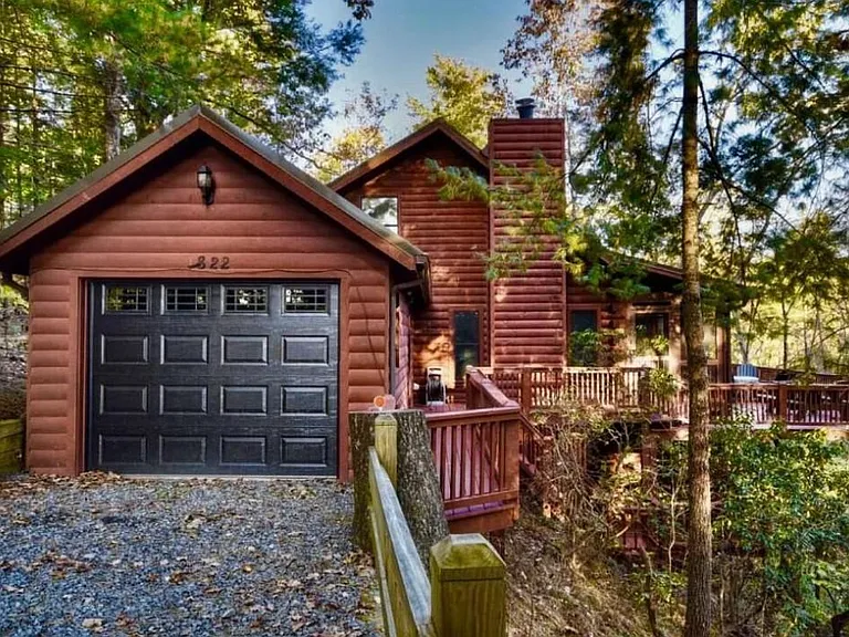 1822 Hidden Lake Dr — Photo 14