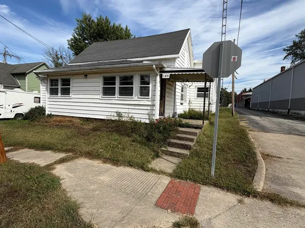 108 N Main St, Amboy, IN 46911