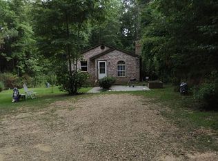 494 Moselle Oak Grove Rd, Moselle, MS 39459