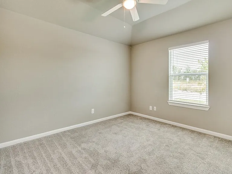1824 Aleia Cv — Photo 9