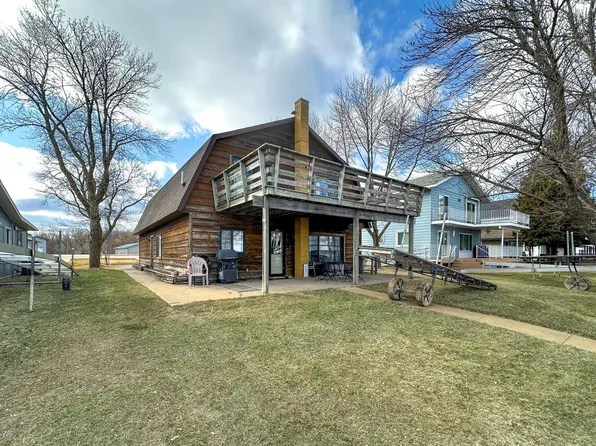 51036 County Highway 9, Pelican Rapids, MN 56572