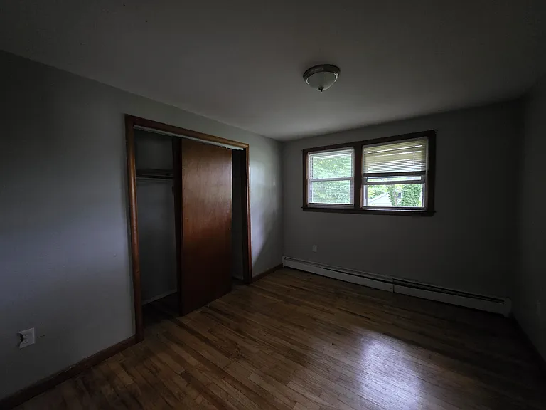 127 Warner St #B — Photo 7