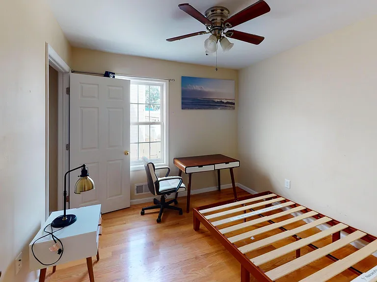 20 Graham St #1 — Photo 8