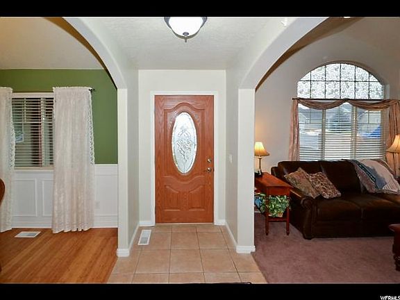 2nd image of 1334 S Parkside Dr