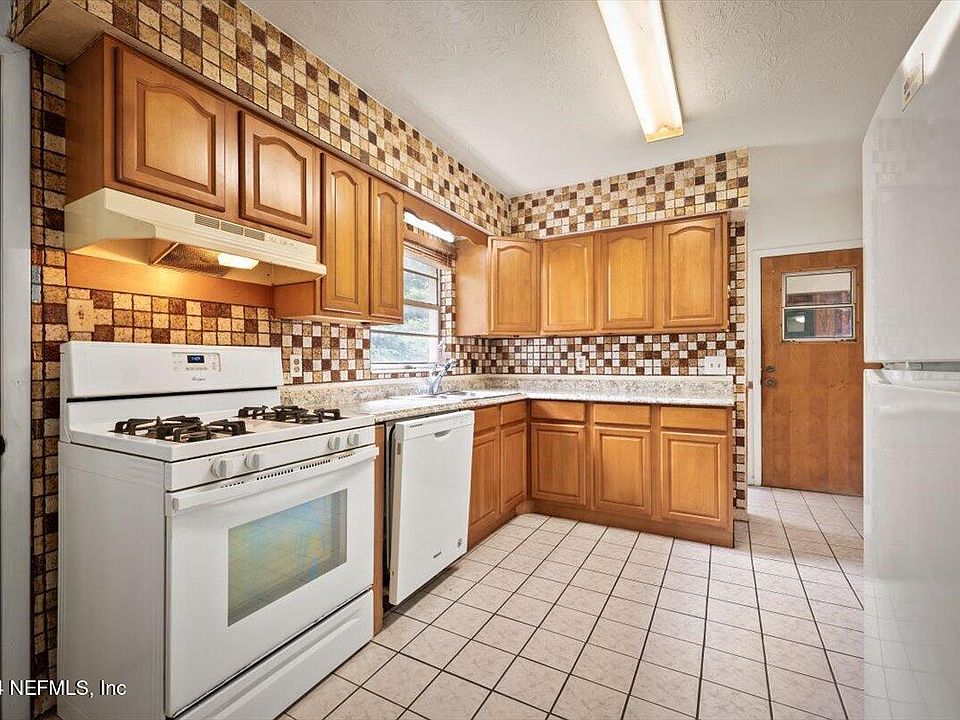 4445 JADE Drive E, Jacksonville, FL 32210 | Zillow