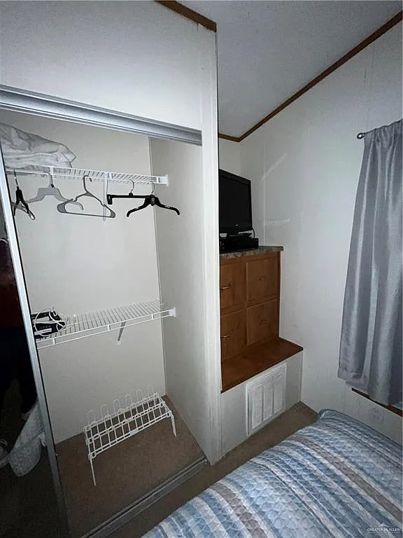 1 bed, 1.0 bath, 432 sqft, $650 — Photo 3