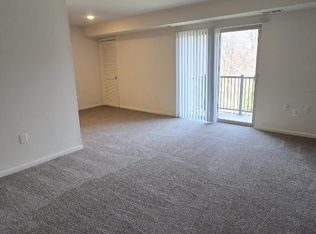 148 Hammarlee Rd APT J, Glen Burnie, MD 21060