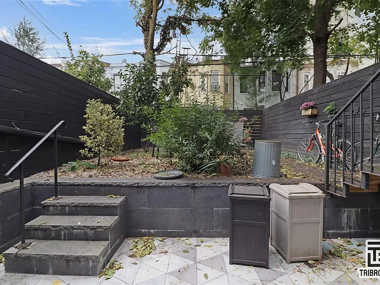 181 Greenpoint Ave #1S — Photo 1
