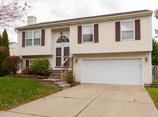 5801 Barren Dr, Lansing, MI 48911