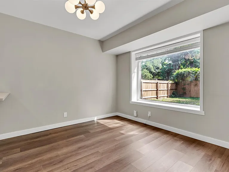 4805 Gerona Dr — Photo 6