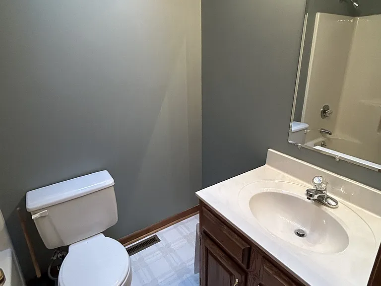127 Tower Dr — Photo 9