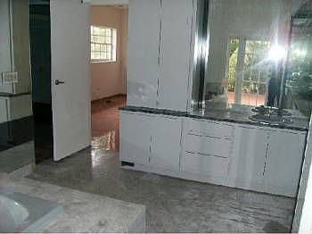 1st image of 1935 NE 193rd St