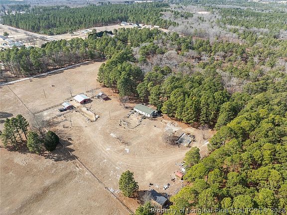 2nd image of 690 Poole Rd