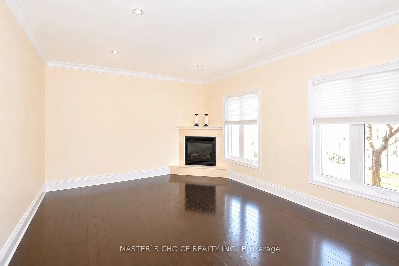 5 bed, $5,700 — Photo 3