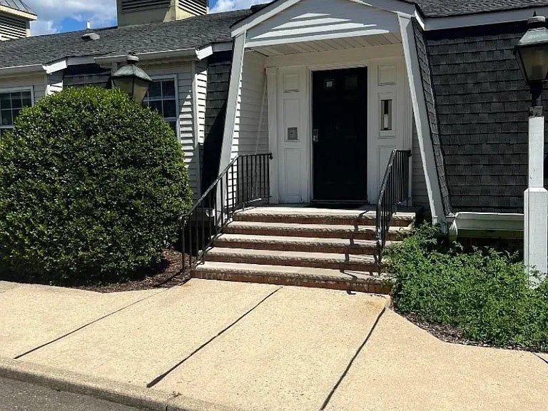 662 Goffle Rd #23 — Photo 1