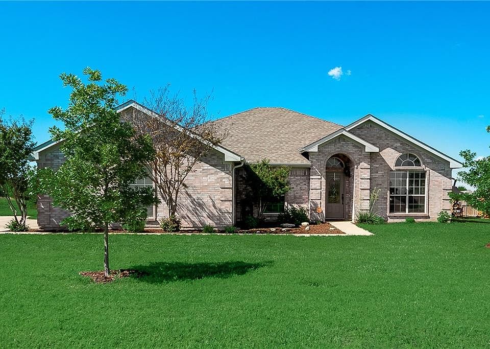 1st image of 2136 Saler Dr