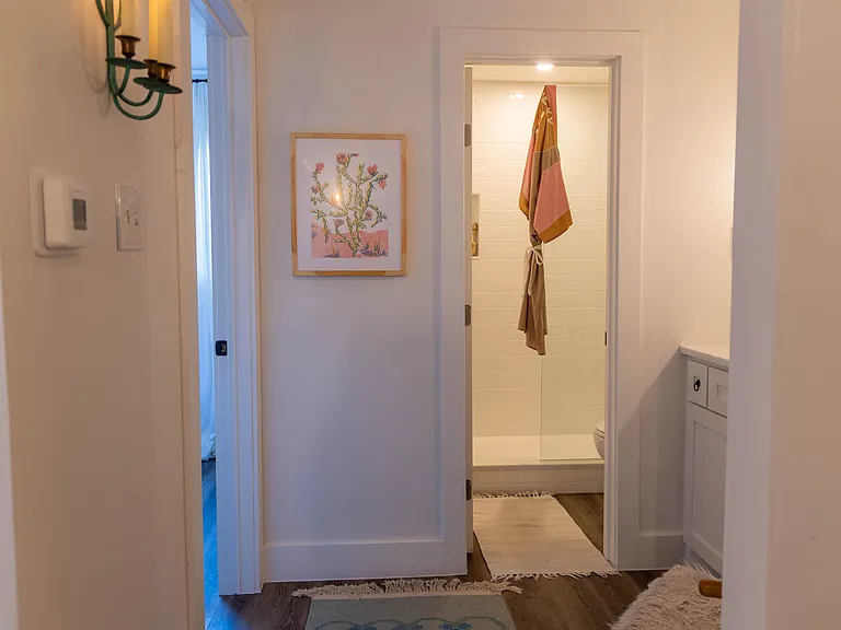 5516 Roosevelt Ave #206 — Photo 19