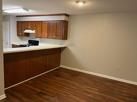 3rd image of 2863 Fawnwood Cir