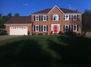 528 Topfield Dr, Cincinnati, OH 45255