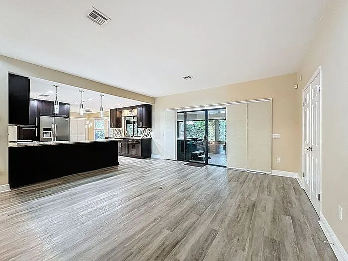 6846 Lake View Dr — Photo 8