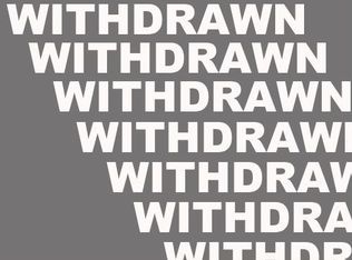 12305 Country Ridge Ln, Fairfax, VA 22033