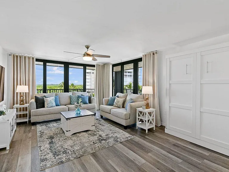 5047 N Hwy #A1A-404 — Photo 13