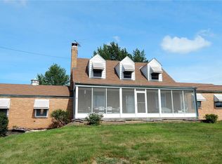 2456 Pond Rd, Grover, MO 63040