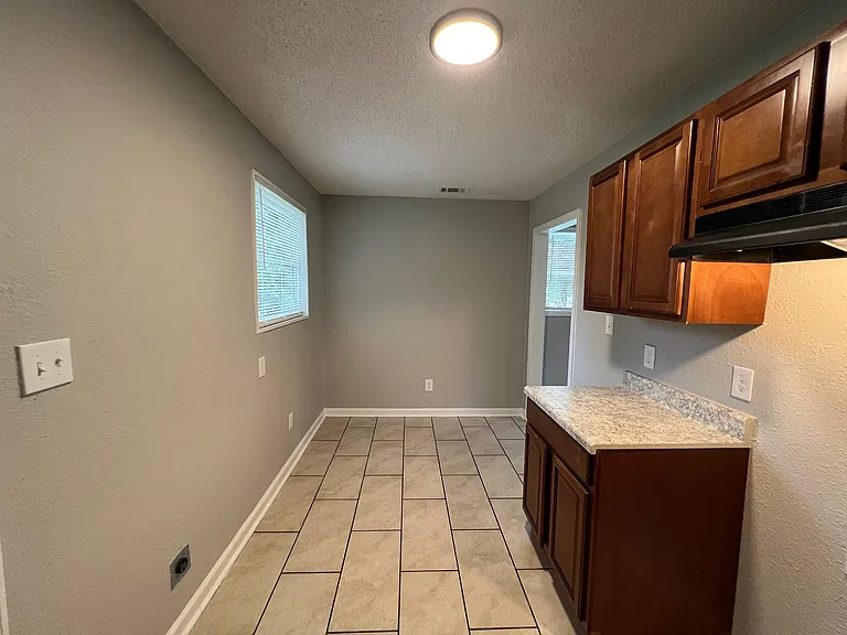 364 Elder Rd — Photo 7