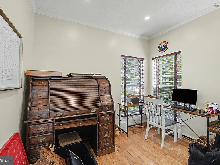 46 Northampton Blvd — Photo 13