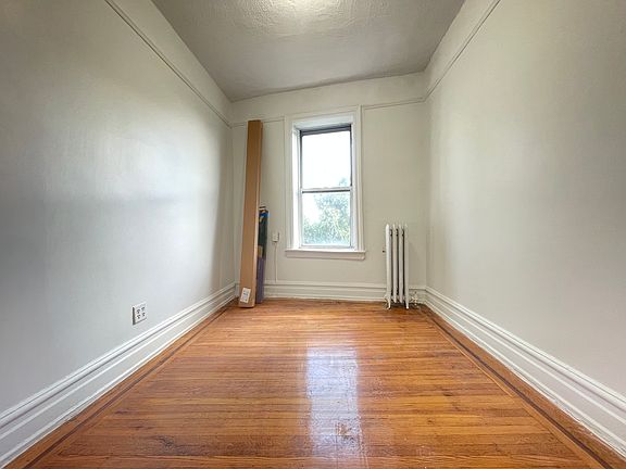 4th image of 5718 Fort Hamilton Pkwy #D8