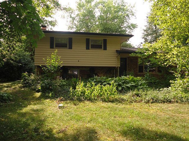 1st image of 3S270 Shagbark Ln