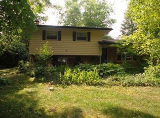 3S270 Shagbark Ln, Glen Ellyn, IL