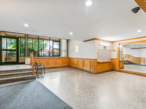 144-55 Melbourne Avenue image 2 of 19