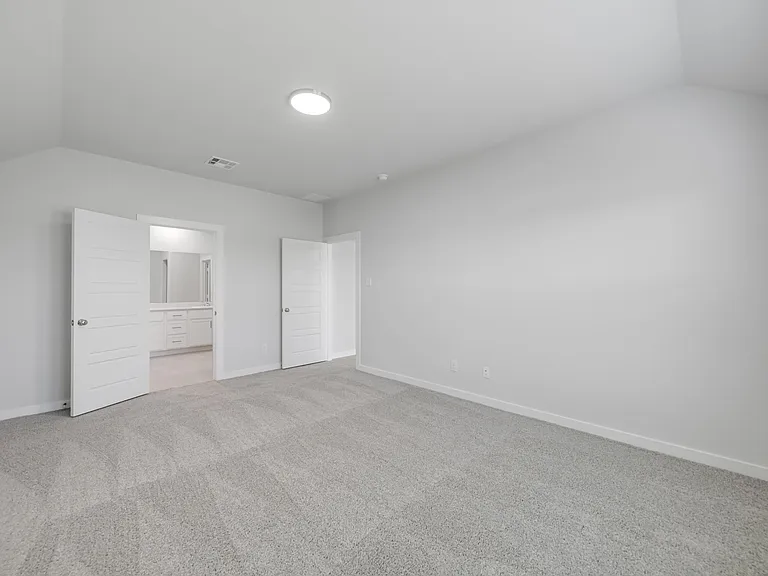 1136 Del Rio Dr — Photo 12